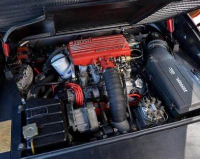 Experiência de Condução Emocionante: Performance e Adrenalina - Ferrari 308 1985 Experiência de Condução Emocionante: Performance e Adrenalina - Ferrari 308 1985